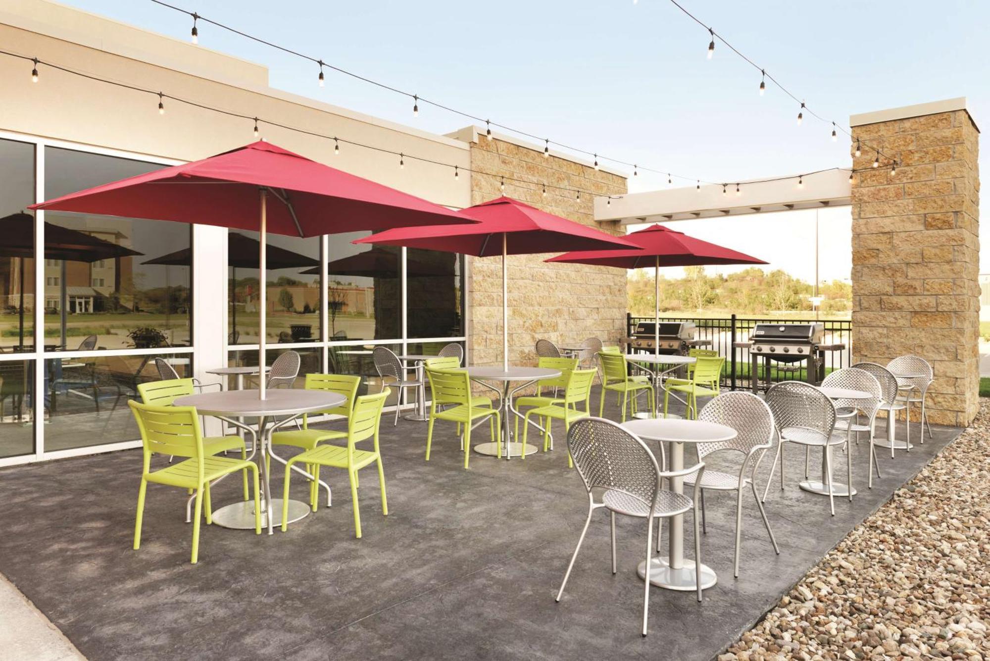 Home2 Suites By Hilton Iowa City Coralville Exteriér fotografie
