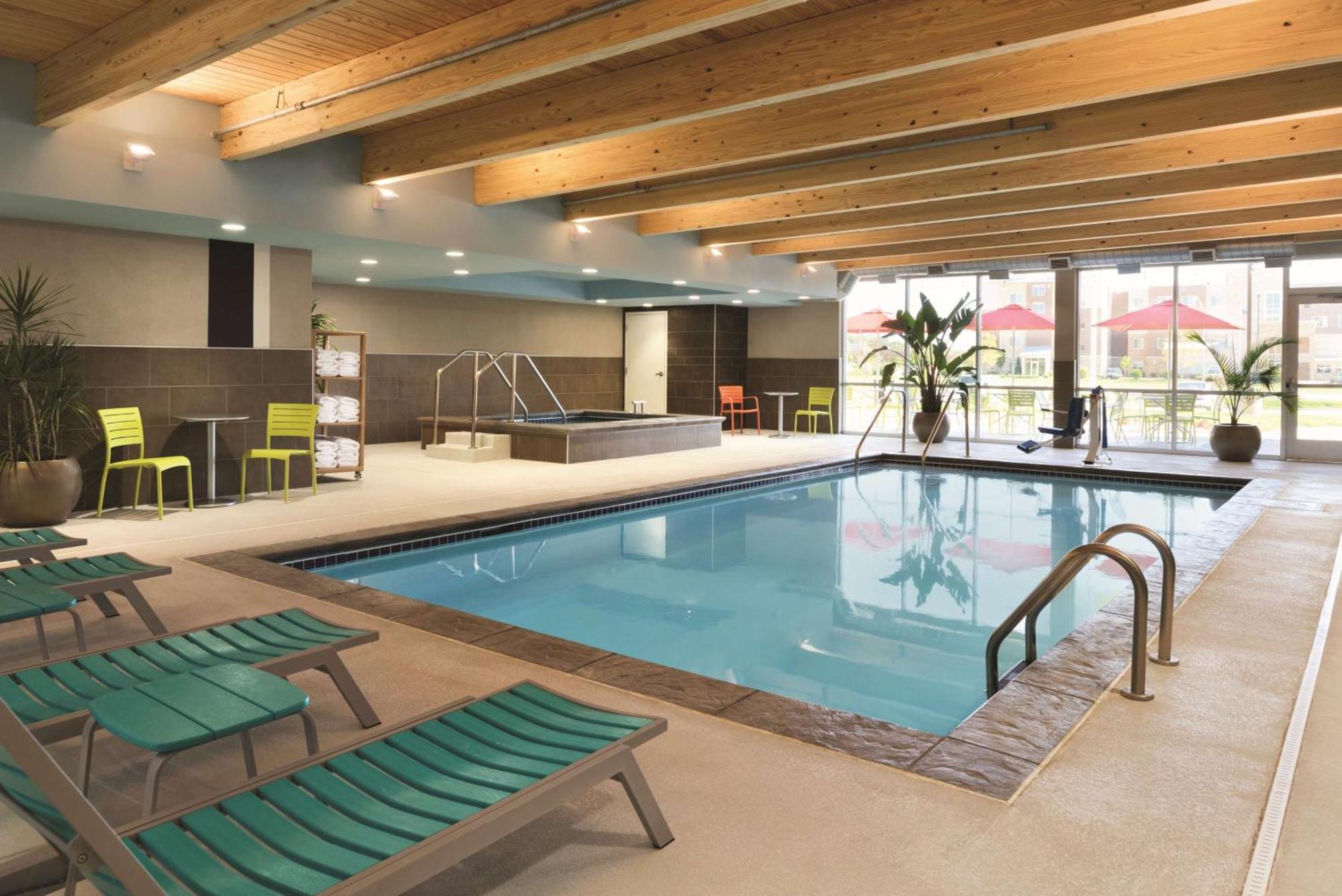 Home2 Suites By Hilton Iowa City Coralville Exteriér fotografie